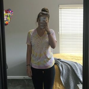 tie-dye v-neck